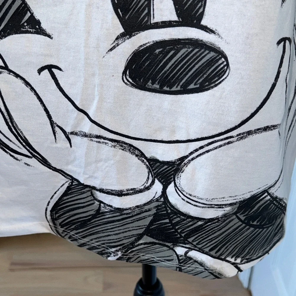 Disney White and Pink Minnie Mouse Muscle Tee - Picture 12 of 14